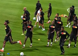 半岛体育-葡萄牙体育主帅阿莫林简介