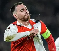 半岛体育官网-尤文图斯vs弗洛西诺内1819