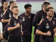 骑士打勇士逆转夺冠总决赛回放