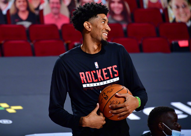 半岛体育APP-伯恩利vs谢周三