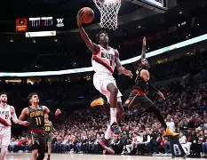 nba灰熊加时险胜勇士 莫兰特30+7
