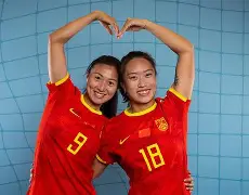 半岛体育-印度尼西亚女足表现抢眼,小组出线了吗