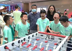 半岛体育官网-紧张激烈的比赛开始了,选手们歇后语