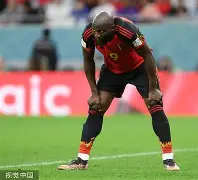 紧张激烈的比赛开始了,选手们歇后语