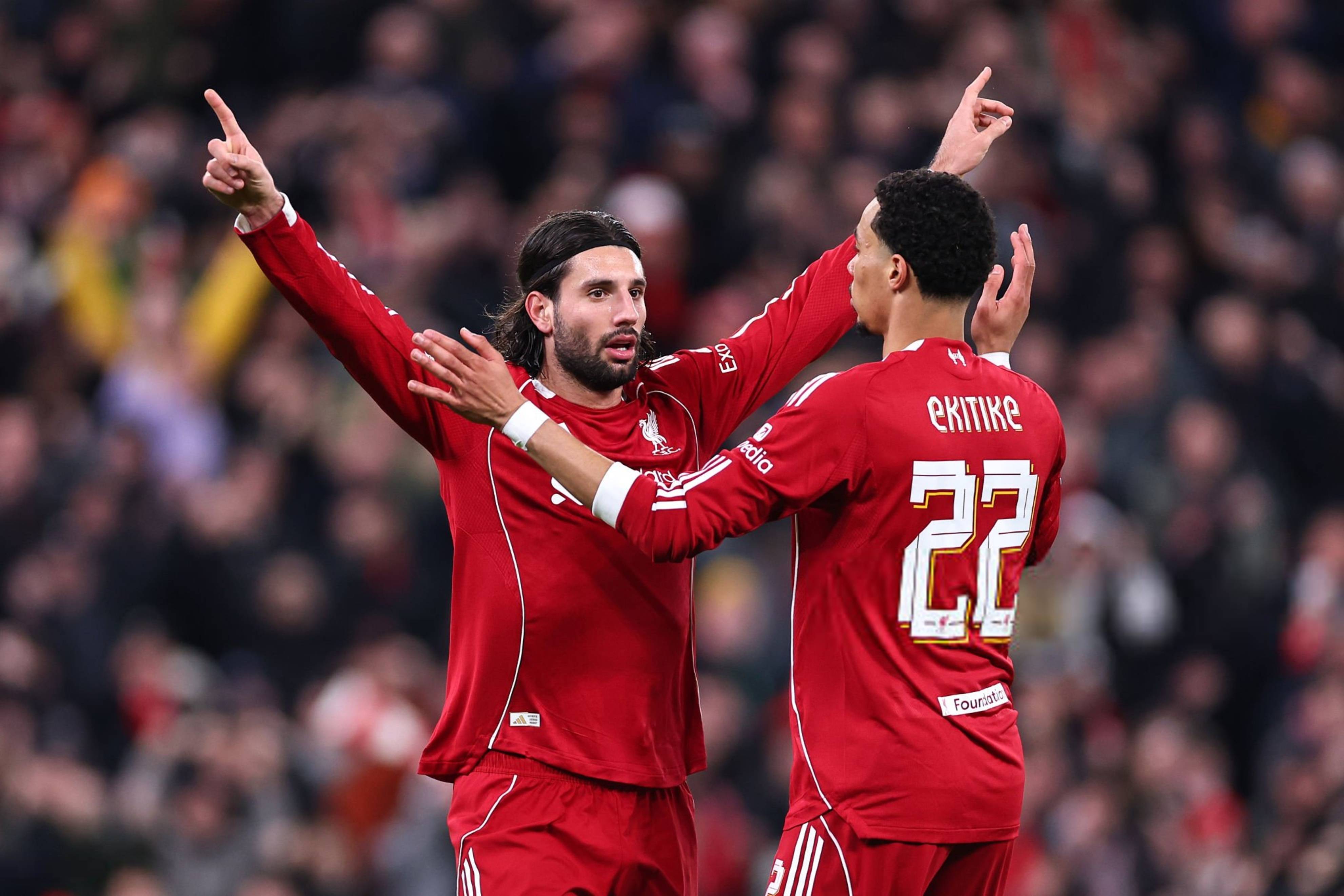 半岛体育APP-利物浦后卫菲利普斯