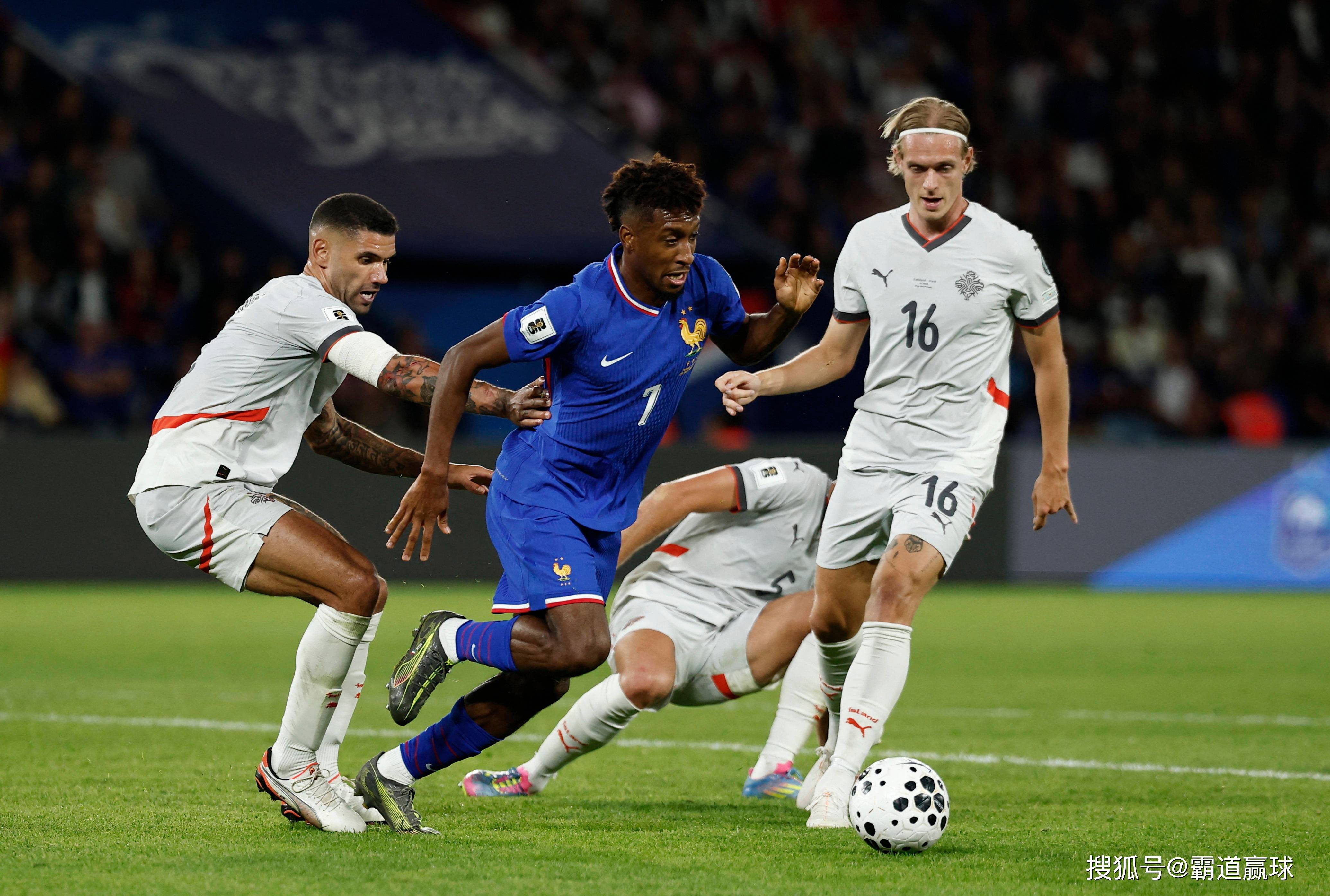 半岛体育-冰岛冠军足球欧洲杯