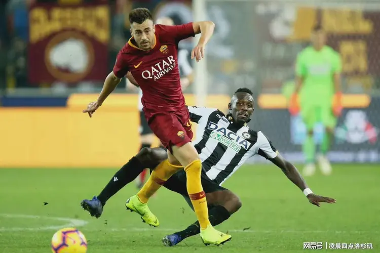 半岛体育娱乐-罗马队对佛罗伦萨